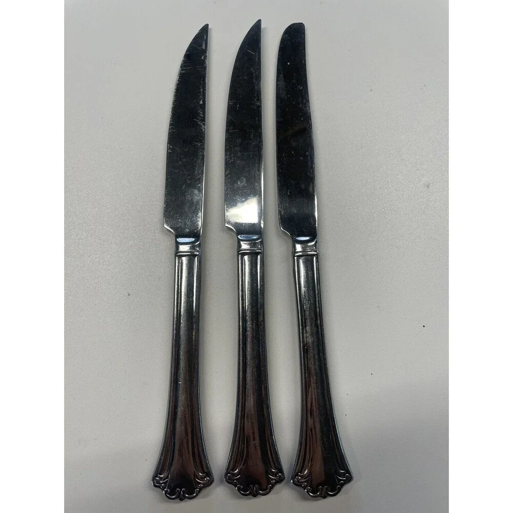 Reed and Barton knives Two Pointed Knives One Rounded Lot Of 3